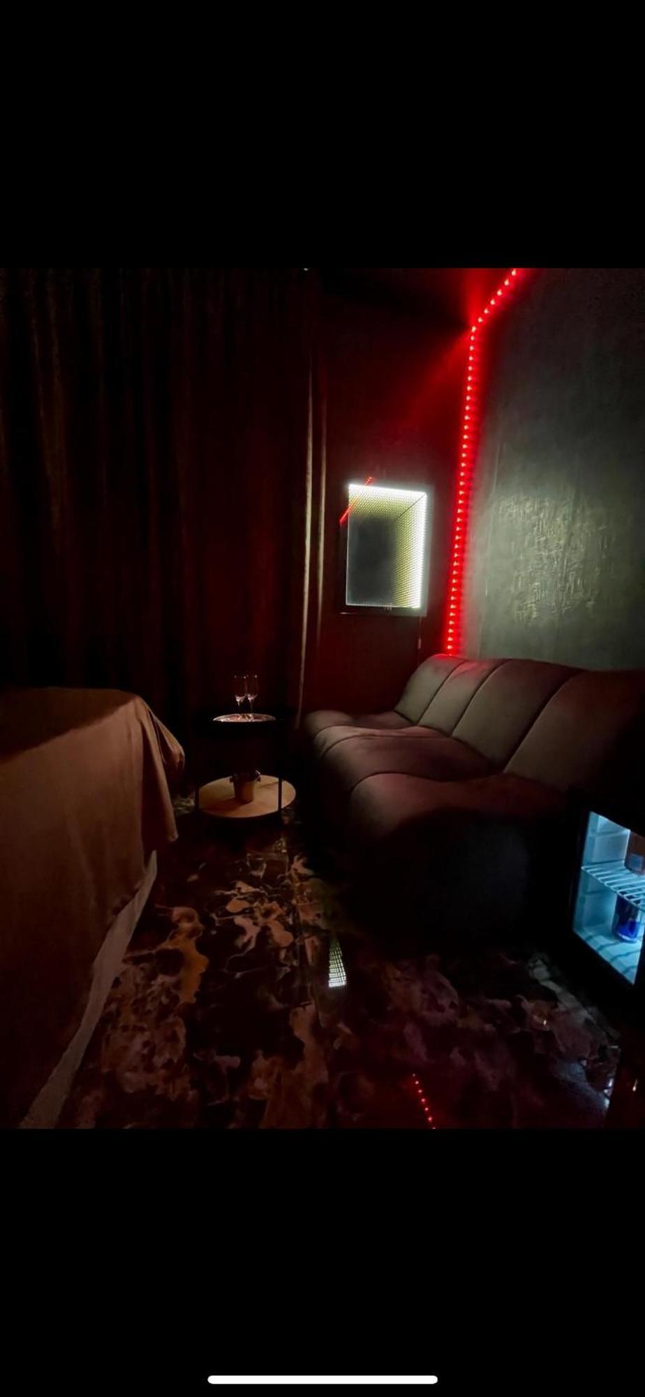 Love Room Bucarest Extérieur photo