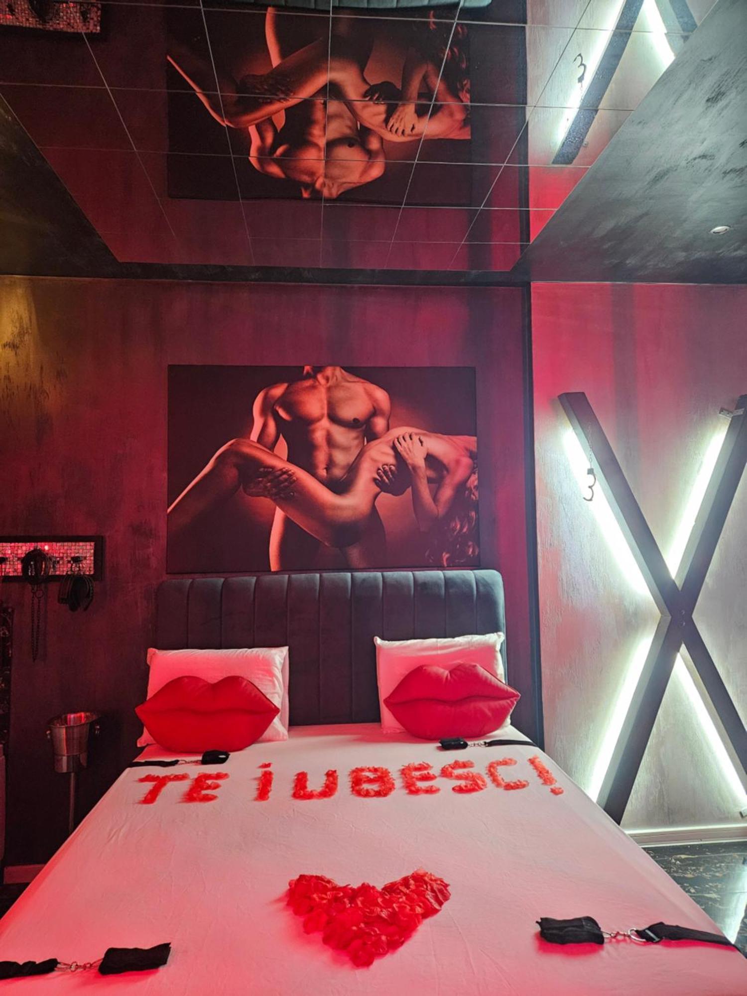 Love Room Bucarest Extérieur photo